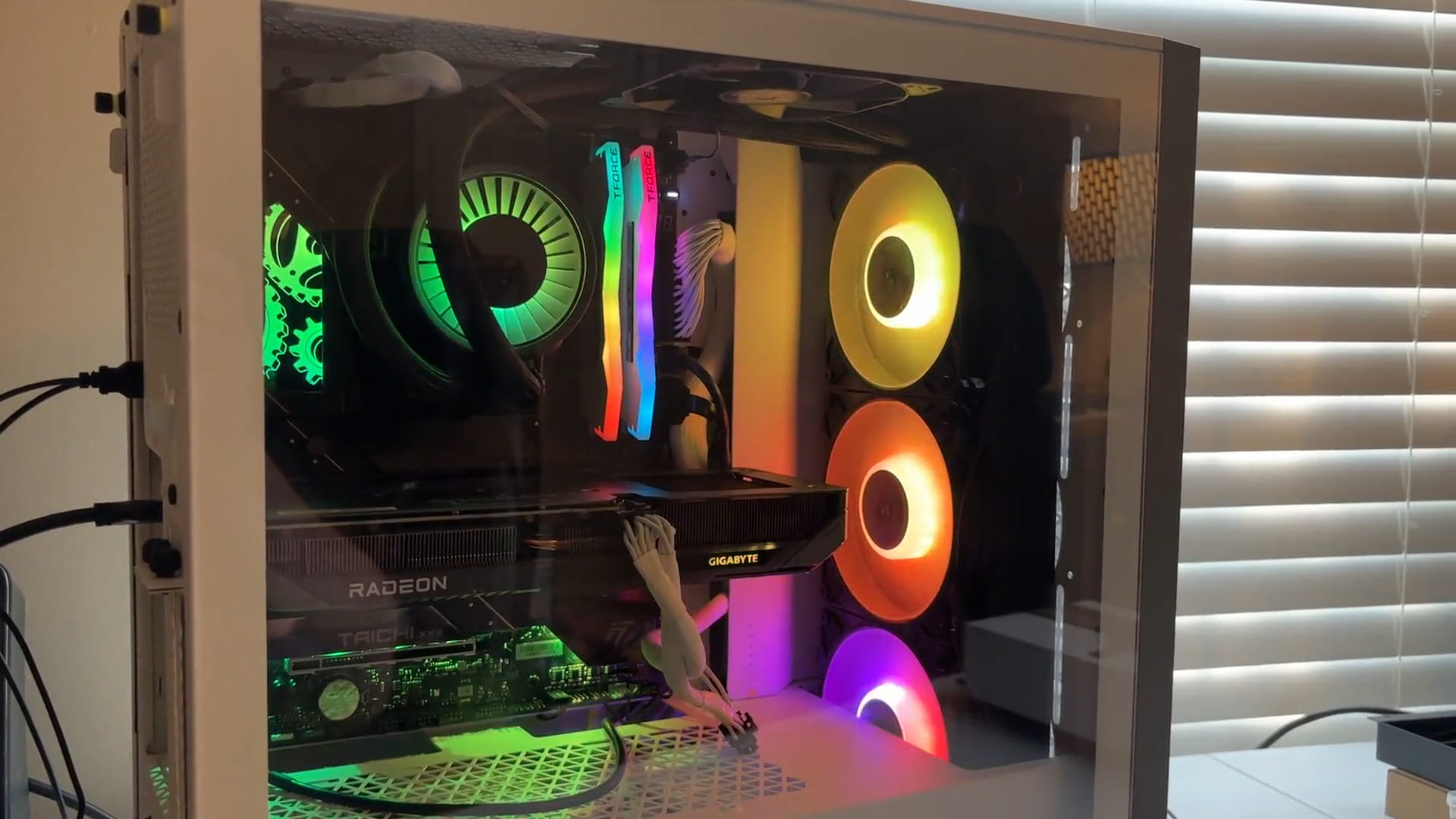 Intel & AMD Gaming Beast
