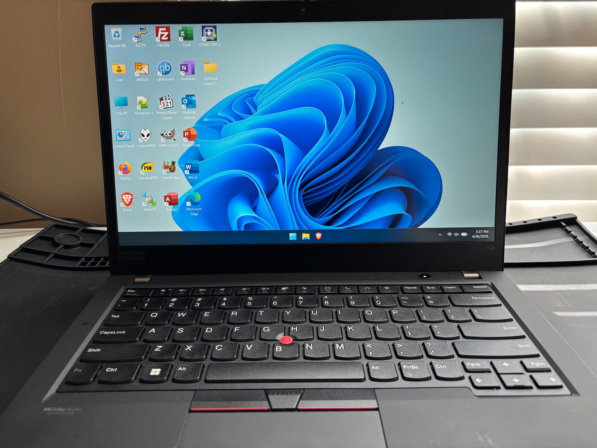Lenovo ThinkPad T14 Gen 2